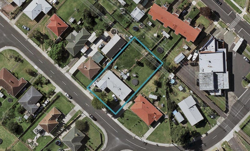 52 Everitt Road, Ōtara, Auckland - Carousel 1