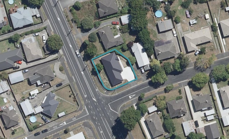 1 Sare Crescent, Fairfield, Hamilton - Carousel 1