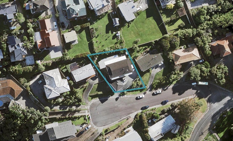 5 Hames Terrace, Hillsborough, Auckland - Carousel 1