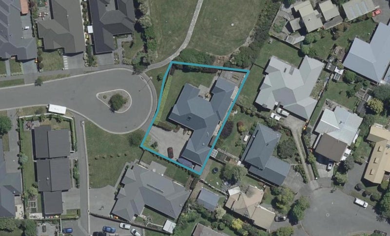 17 Rosebank Close, Northwood, Christchurch - Carousel 1