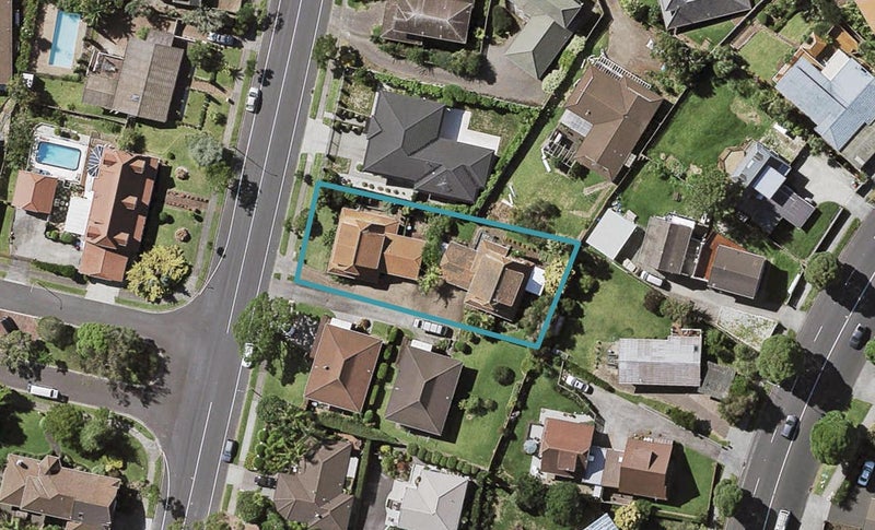144B Norman Lesser Drive, Saint Johns, Auckland - Carousel 1