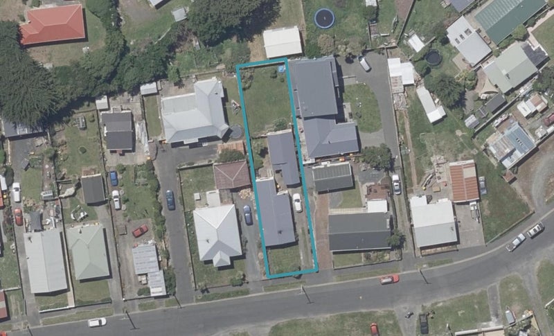 10 Luke Street, Ocean Grove, Dunedin - Carousel 1