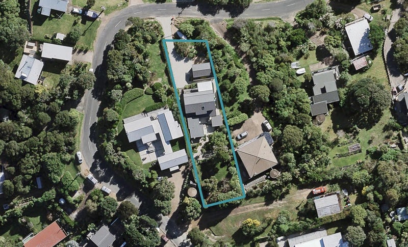 47A Coromandel Road, Oneroa, Waiheke Island - Carousel 1