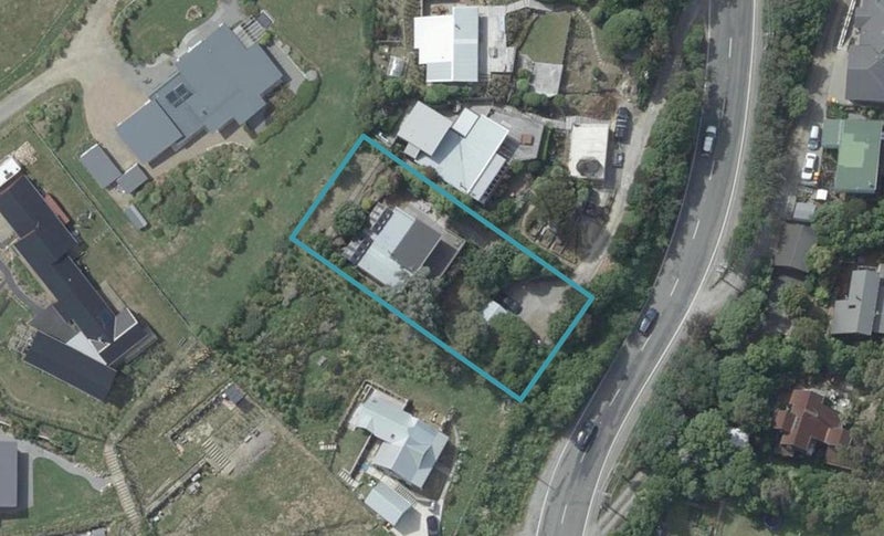 138 Main Road, Allandale, Lyttelton - Carousel 1