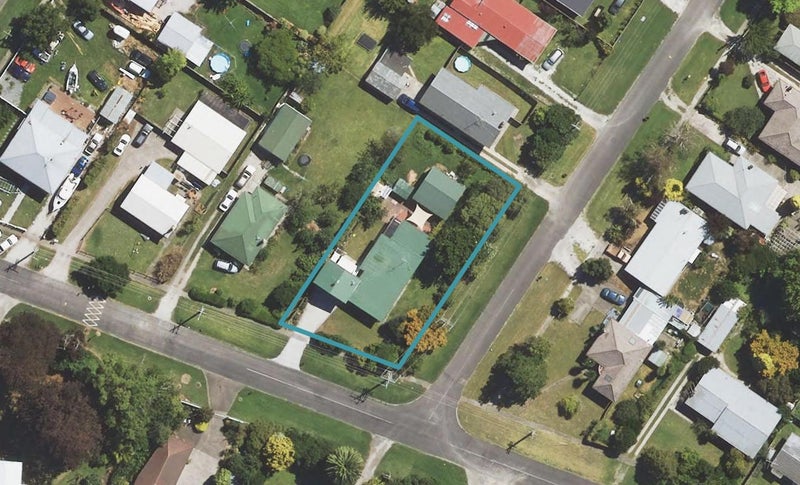 31 Oak Street, Mangapapa, Gisborne - Carousel 1