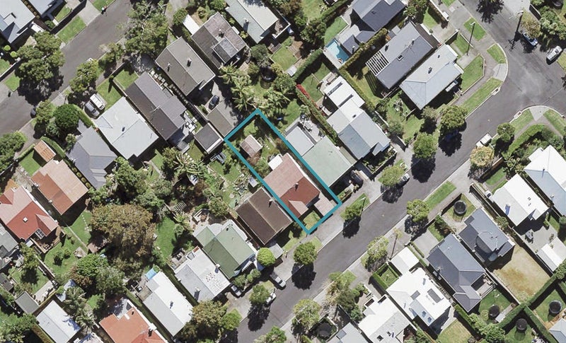 42 Cumberland Avenue, Westmere, Auckland - Carousel 1