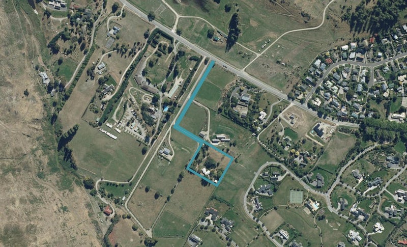 19 Oak Lane, Wānaka - Carousel 1