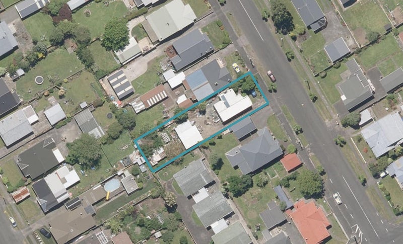 41 Moana Street, Whanganui East, Whanganui - Carousel 1