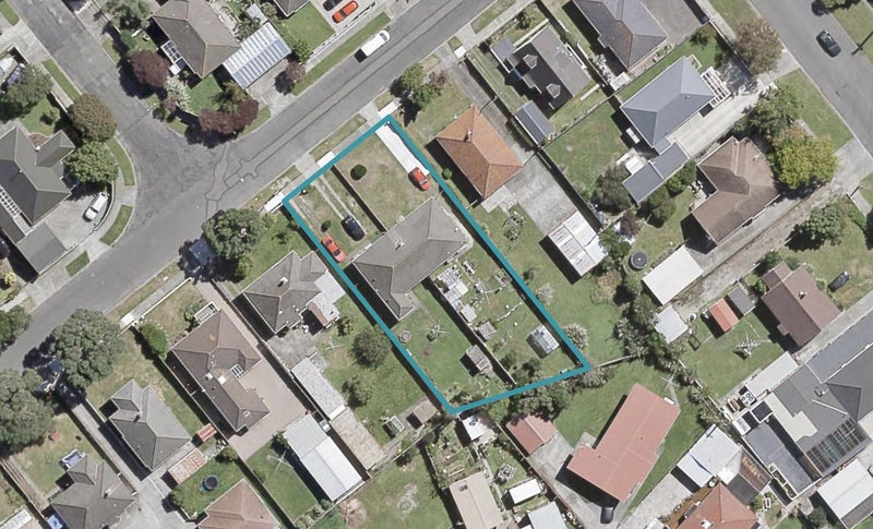 2/43 Godley Street, Waiwhetu, Lower Hutt - Carousel 1