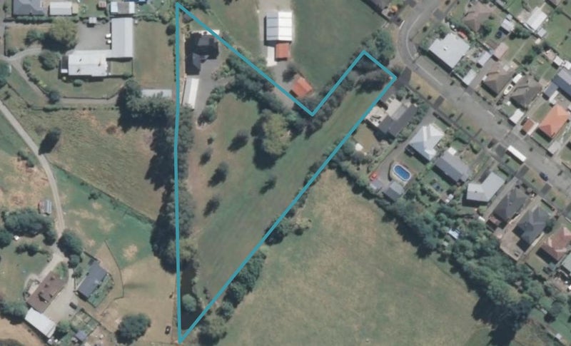 11 Brenda Street, Kensington, Timaru - Carousel 1