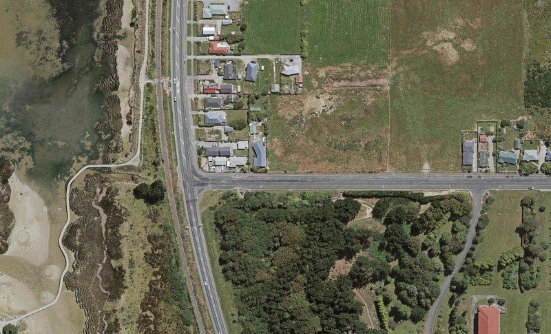 16 Kew Road, Kew, Invercargill - Carousel 1