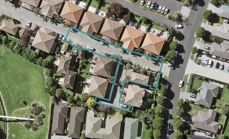 64 Huntington Drive, Huntington Park, Auckland - Carousel 1