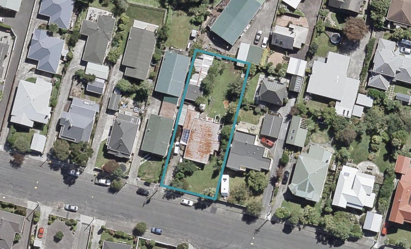 34 Whites Line West, Woburn, Lower Hutt - Carousel 1