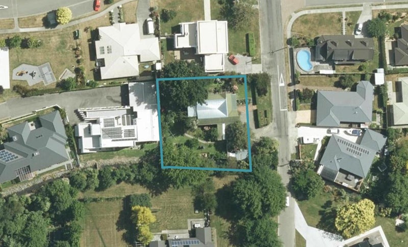 16 Bary Street, Springlands, Blenheim - Carousel 1