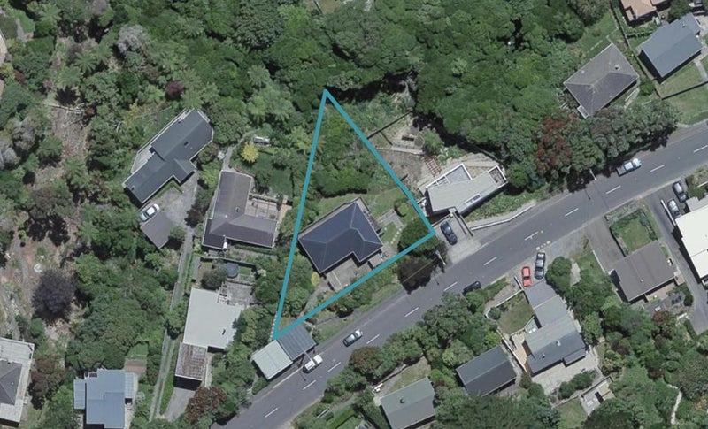 170 Cockayne Road, Ngaio, Wellington - Carousel 1