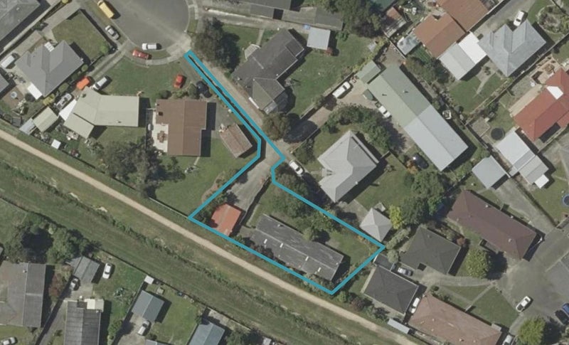 32A Dunk Place, Milson, Palmerston North - Carousel 1