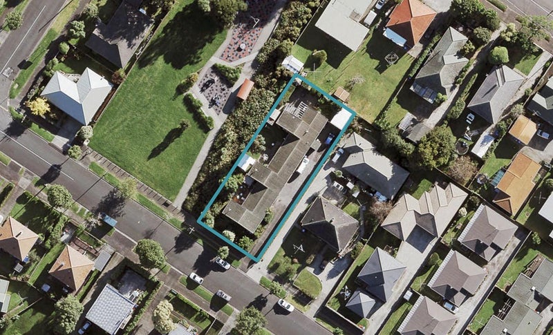 1/39 Alford Street, Waterview, Auckland - Carousel 1