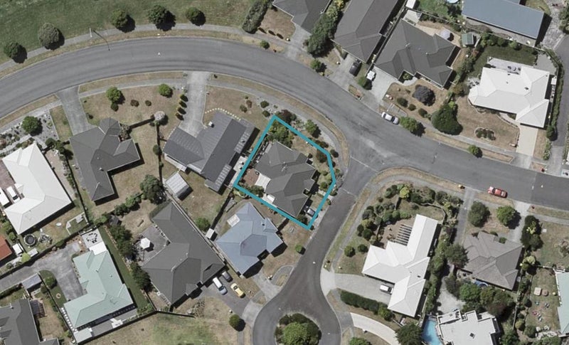 2 Monterosso Place, Paraparaumu Beach, Paraparaumu - Carousel 1