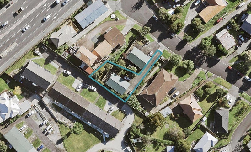 60A Ernie Pinches Street, Wesley, Auckland - Carousel 1