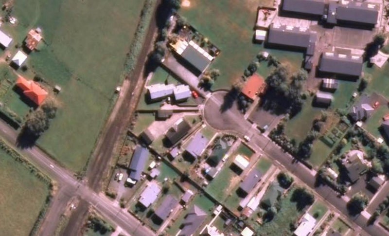 19 Coronation Court, Milton - Carousel 1
