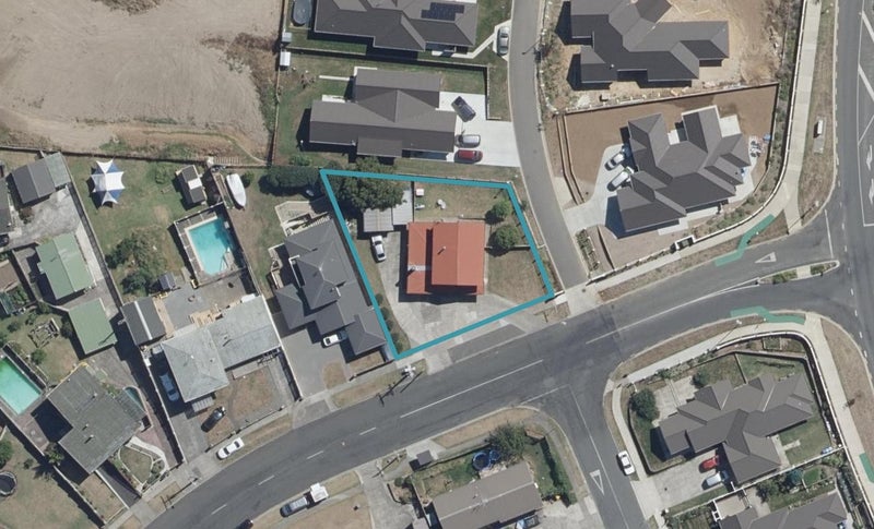 1 Cowley Drive, Temple View, Hamilton - Carousel 1
