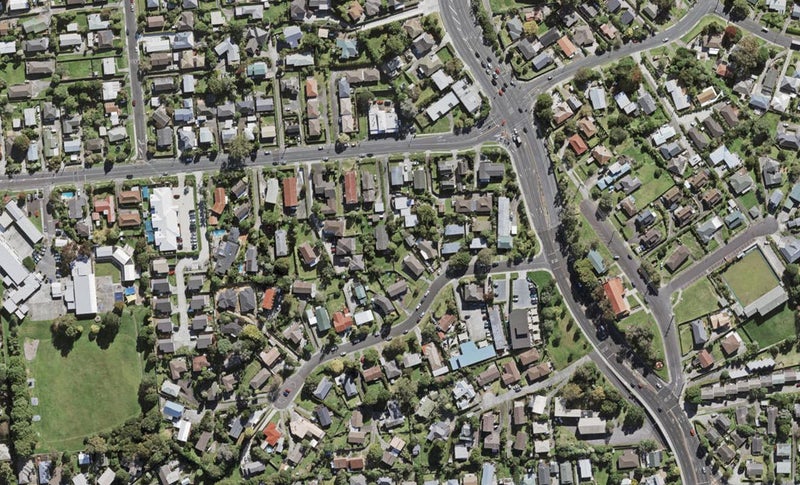 9C Camrose Place, Glenfield, Auckland - Carousel 1