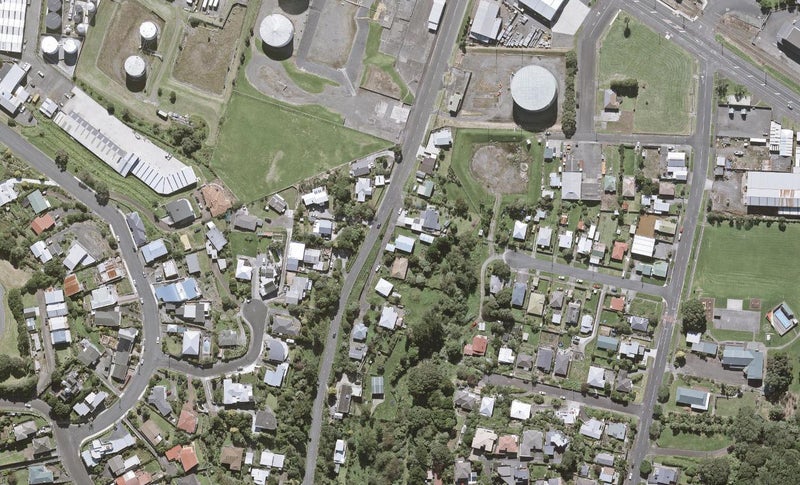 29 Ngamotu Road, Moturoa, New Plymouth - Carousel 1