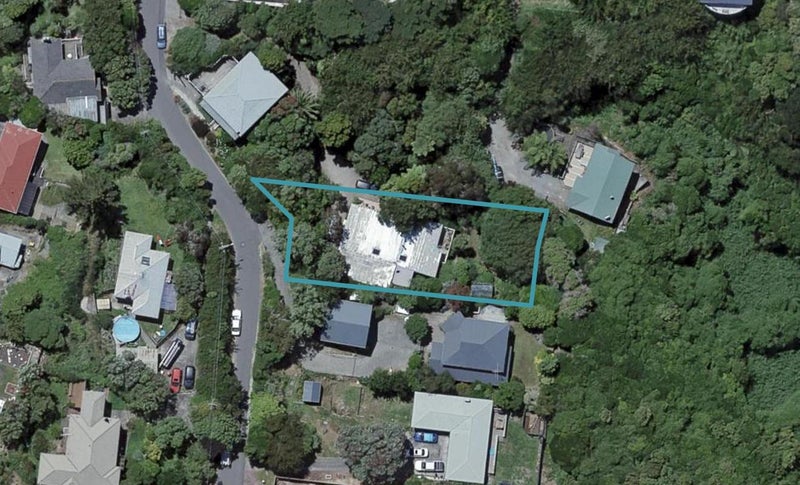 7 Kitchener Terrace, Johnsonville, Wellington - Carousel 1