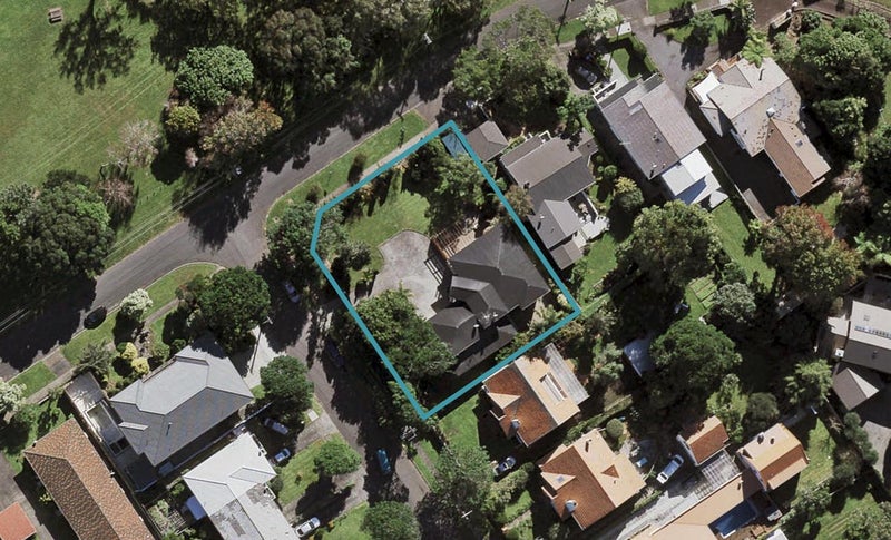 17 Haydn Avenue, Royal Oak, Auckland - Carousel 1
