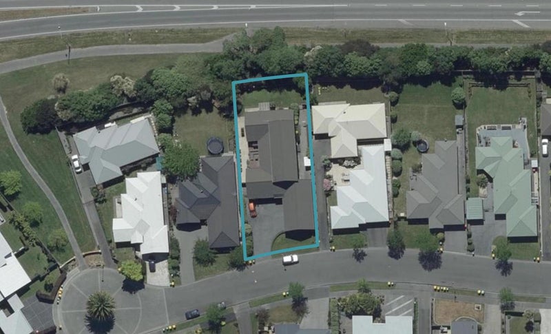 17 Havana Gardens, Shirley, Christchurch - Carousel 1