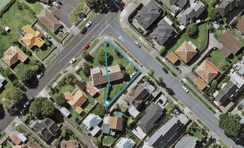 1 Rautara Street, Orakei, Auckland - Carousel 1