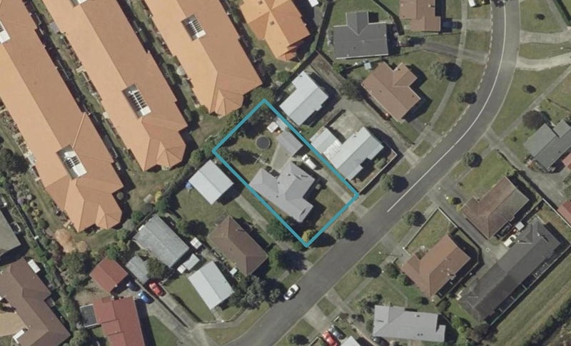40 Chatsworth Place, Highbury, Palmerston North - Carousel 1