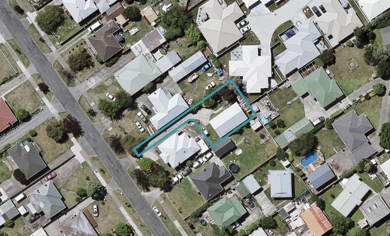 226A Mayfair Avenue, Mayfair, Hastings - Carousel 1