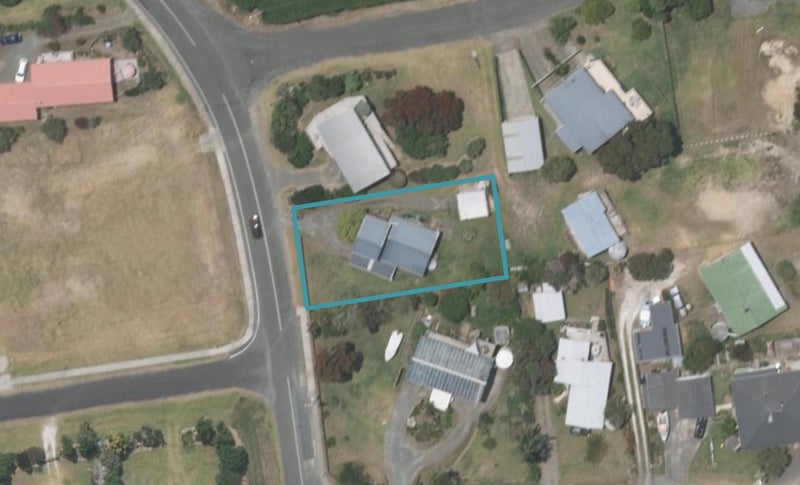 31 Moir Point Road, Mangawhai Heads, Mangawhai - Carousel 1