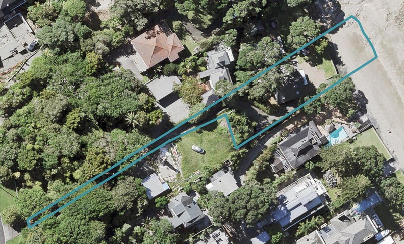 11 View Road, Campbells Bay, Auckland - Carousel 1