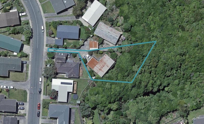 56 Baylands Drive, Newlands, Wellington - Carousel 1
