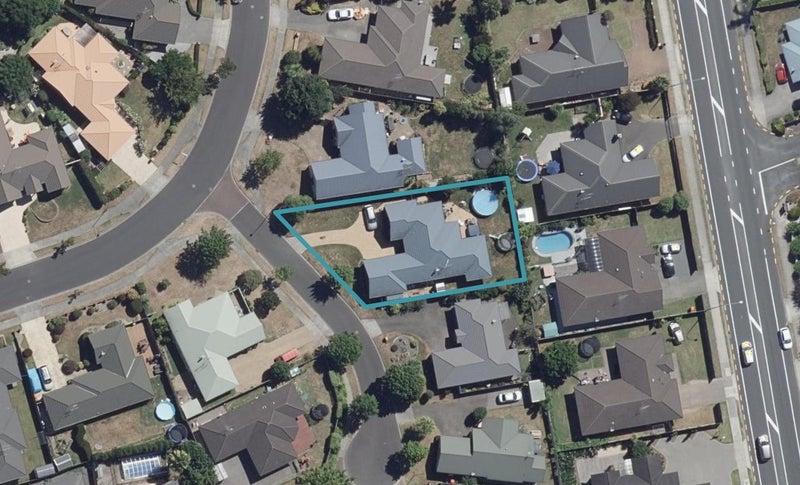 1 Dingwall Court, Rototuna, Hamilton - Carousel 1