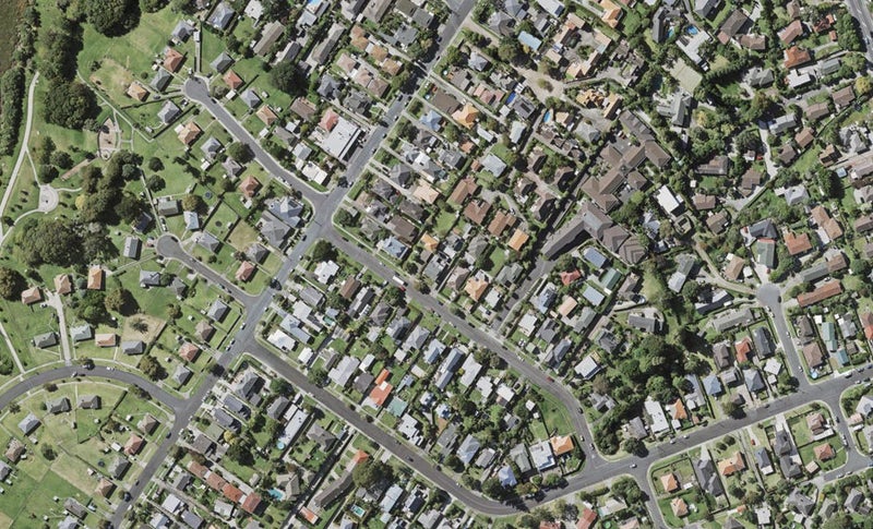 1/4 CORONATION street, Belmont, Auckland  - Carousel 1