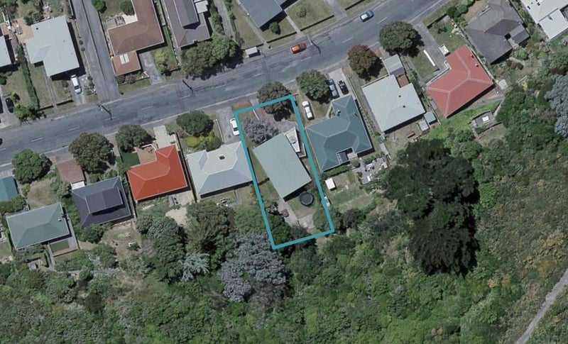 39 Ahuriri Street, Strathmore Park, Wellington - Carousel 1
