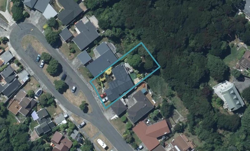 24 The Quarterdeck, Whitby, Porirua - Carousel 1