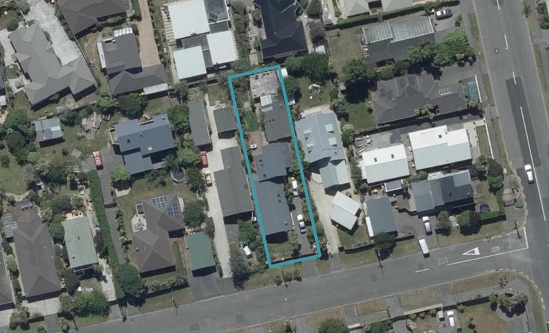 21 Larnach Street, Waimairi Beach, Christchurch - Carousel 1