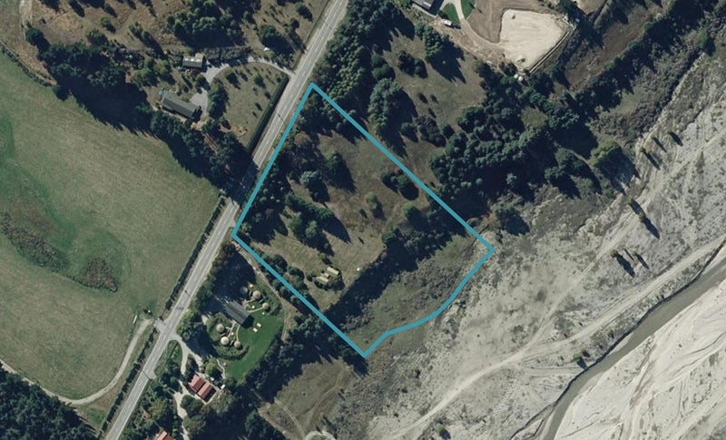 65 Riverbank Road, Wānaka - Carousel 1