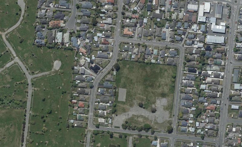 21 Freeville Place, New Brighton, Christchurch - Carousel 1