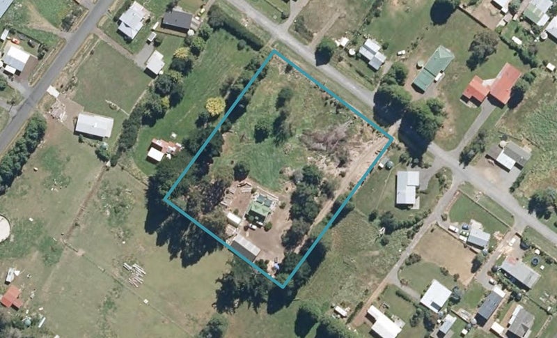 16 Kaha Street, Rangataua, Ohakune - Carousel 1