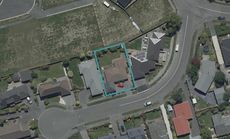 4 Rhyl Place, Bryndwr, Christchurch - Carousel 1