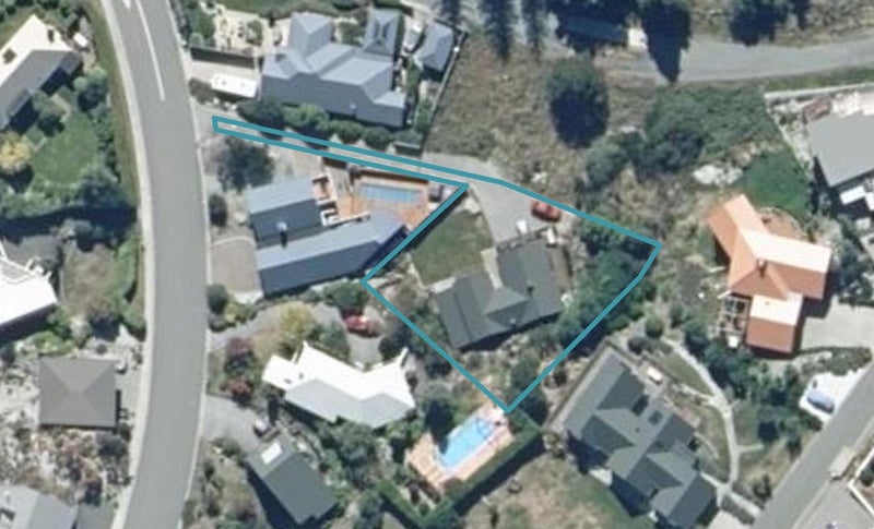 4B Balmoral Drive, Kelvin Heights, Queenstown - Carousel 1