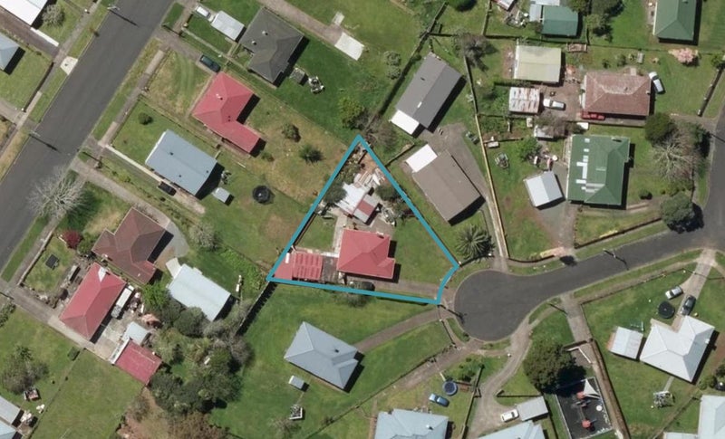 39 Taraire Crescent, Otangarei, Whangarei - Carousel 1