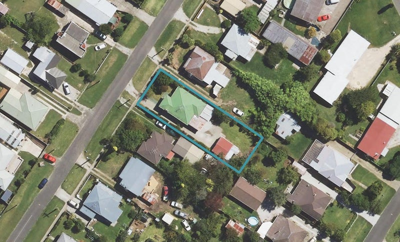 9 Willow Street, Mangapapa, Gisborne - Carousel 1