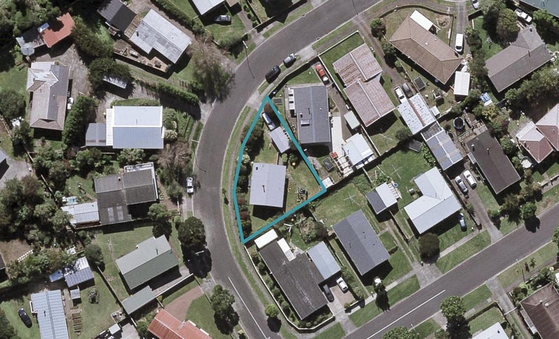 20 Hamua Place, Waitara, Waitara - Carousel 1