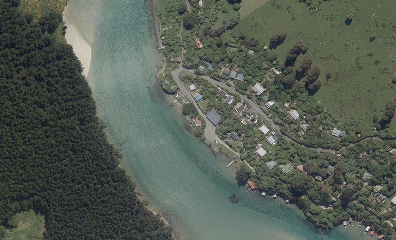 113 Bay Road, Pūrākaunui, Port Chalmers - Carousel 1